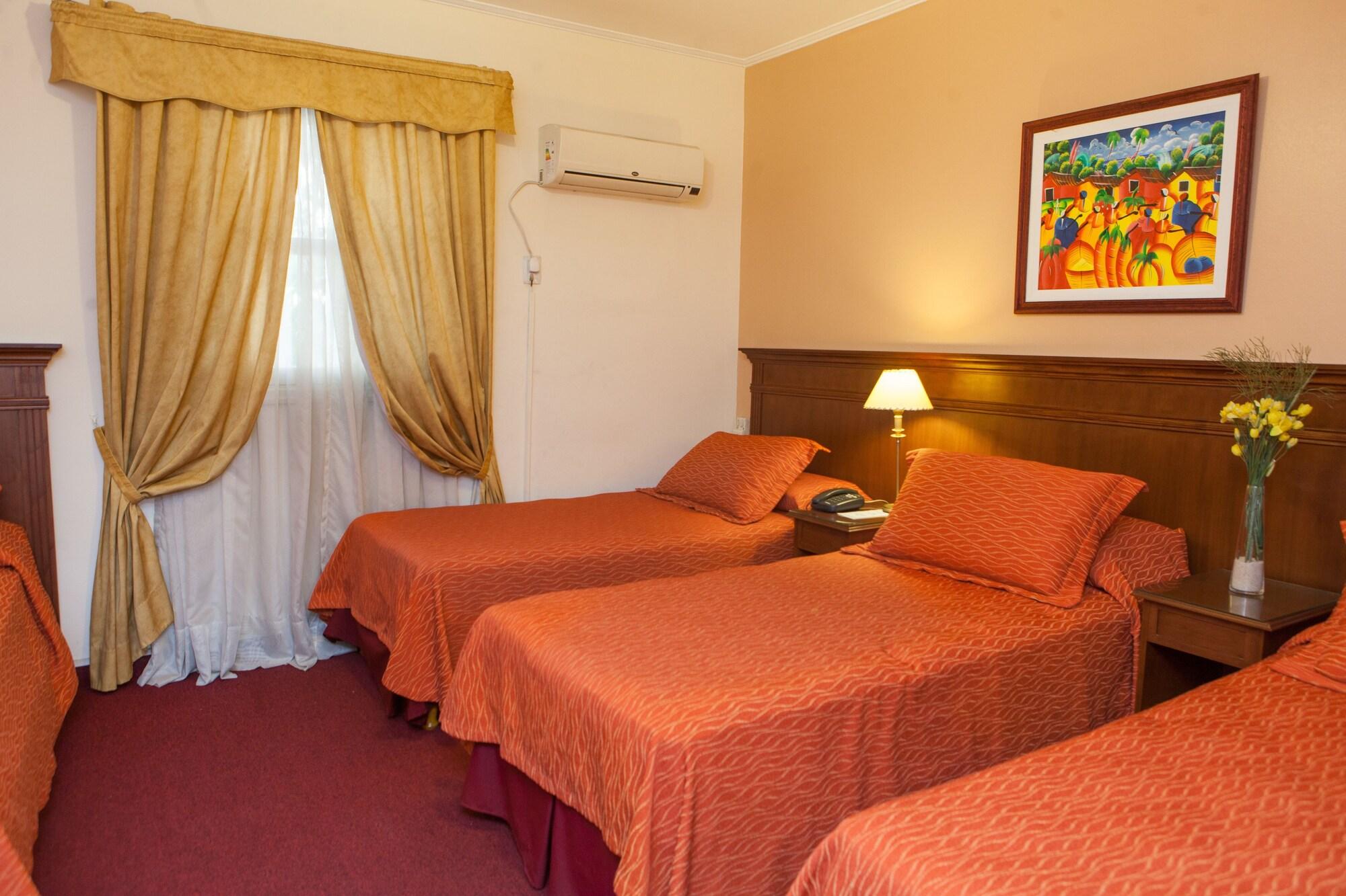 Ritz Hotel Mendoza Eksteriør bilde